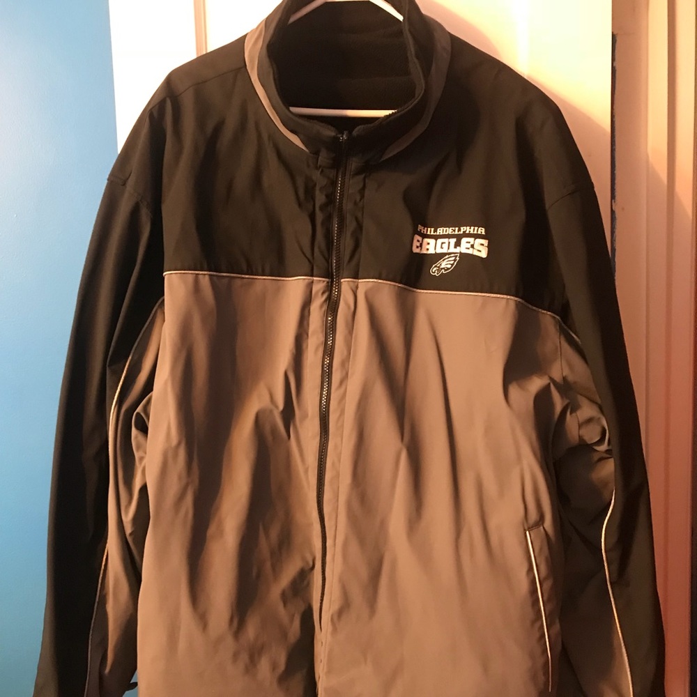 Eagles reversible jacket 5x.
